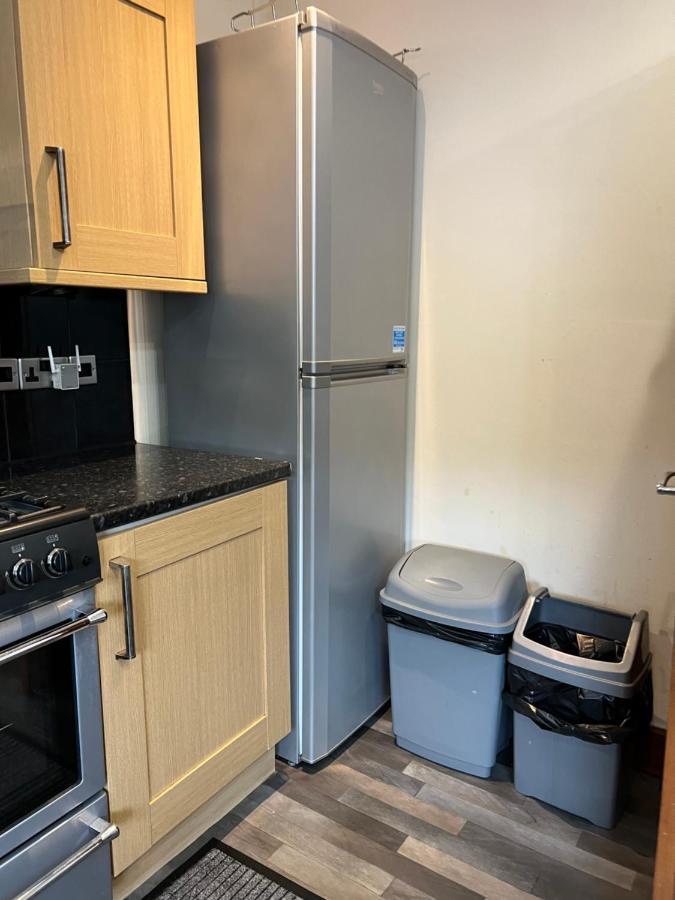 4 Bed Bungalow Near Airport إدنبرة المظهر الخارجي الصورة